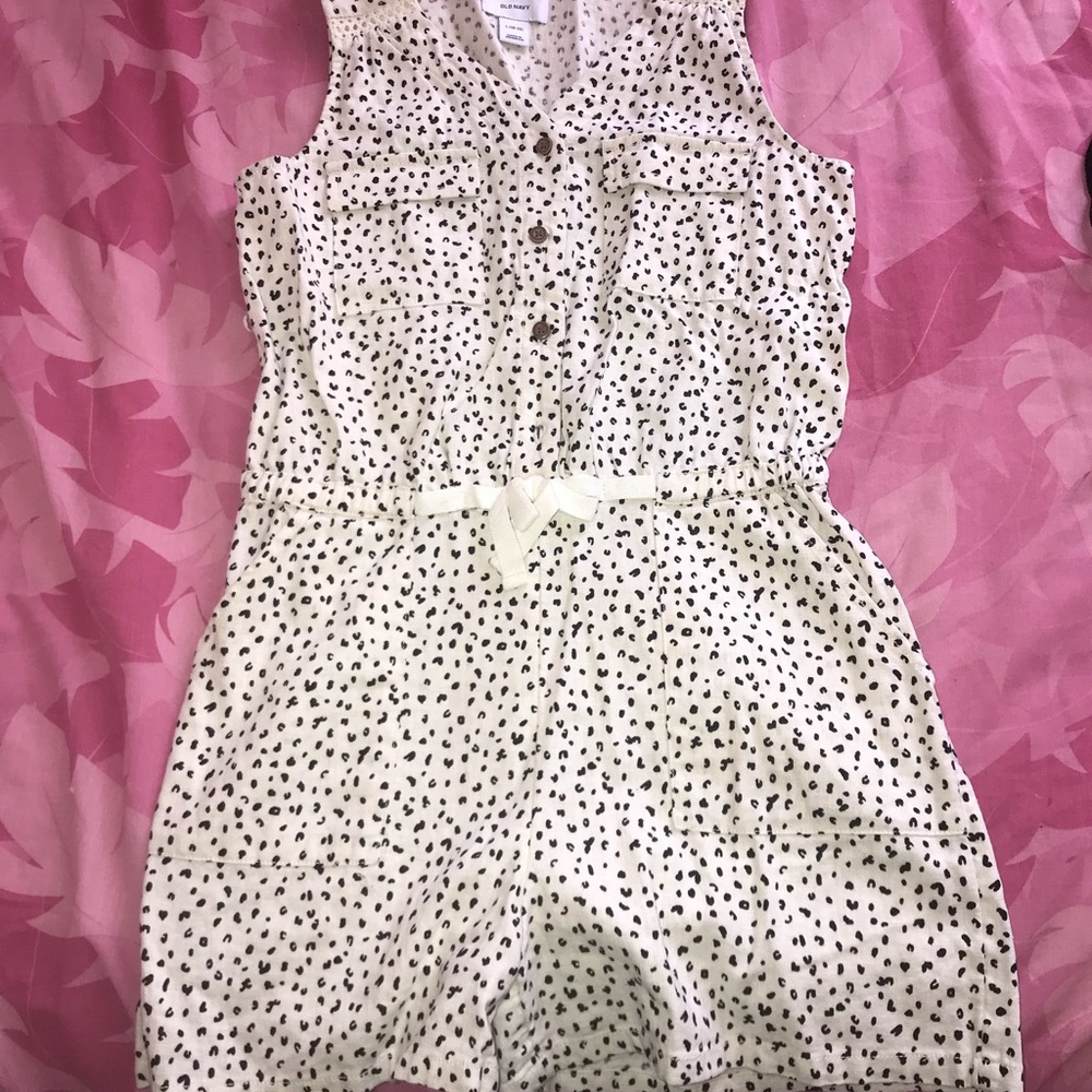 Old Navy Black and White Jumper
